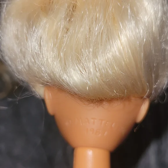 vintage Barbie Doll Lot And Misc Accessories 1966/1987 Skipper Bendable Knees - Picture 5 of 13